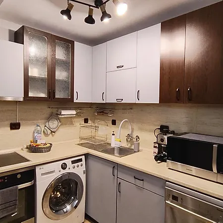 Апартамент Golden Urban, до центъра и университета, бърз Wifi Бургас