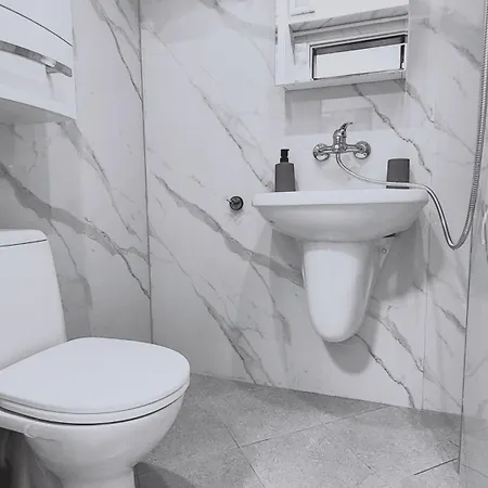 Golden Urban, до центъра и университета, бърз Wifi Апартаменты *