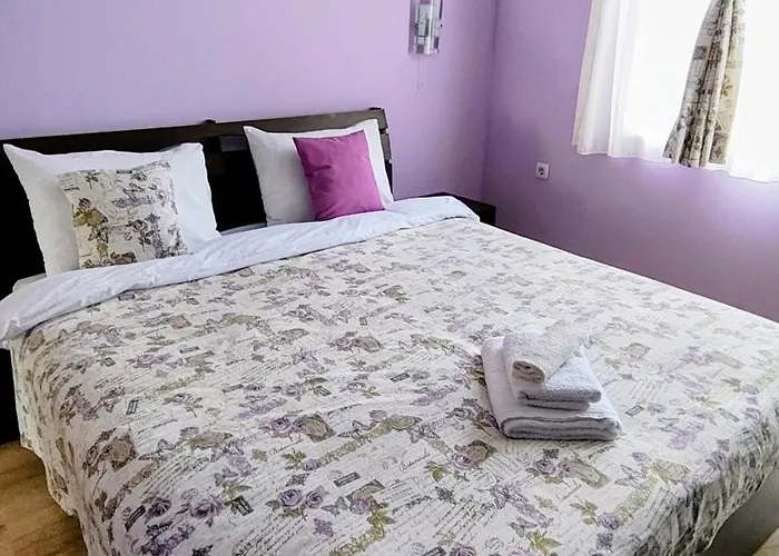 Golden Urban, до центъра и университета, бърз Wifi *