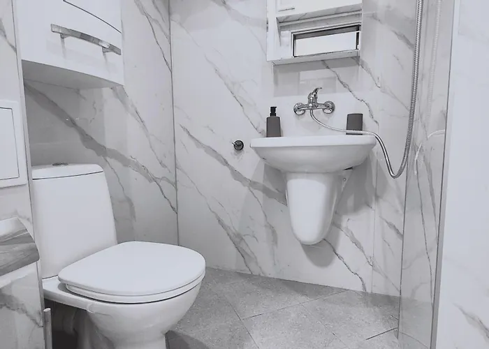 Golden Urban, до центъра и университета, бърз Wifi Апартамент *