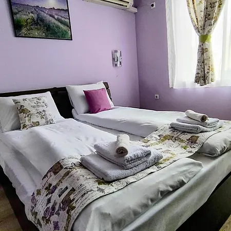 Golden Urban, до центъра и университета, бърз Wifi * بورغاس