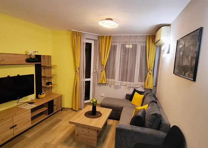 Golden Urban, до центъра и университета, бърз Wifi * بورغاس