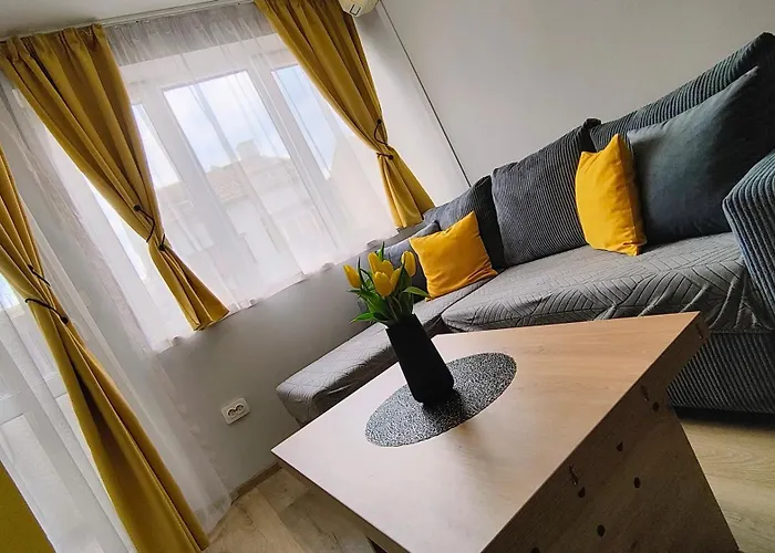 Golden Urban, до центъра и университета, бърз Wifi * بورغاس