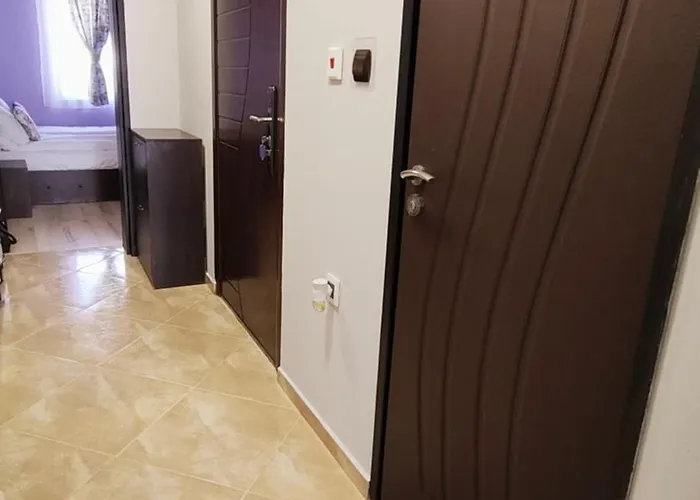 Golden Urban, до центъра и университета, бърз Wifi شقة بورغاس